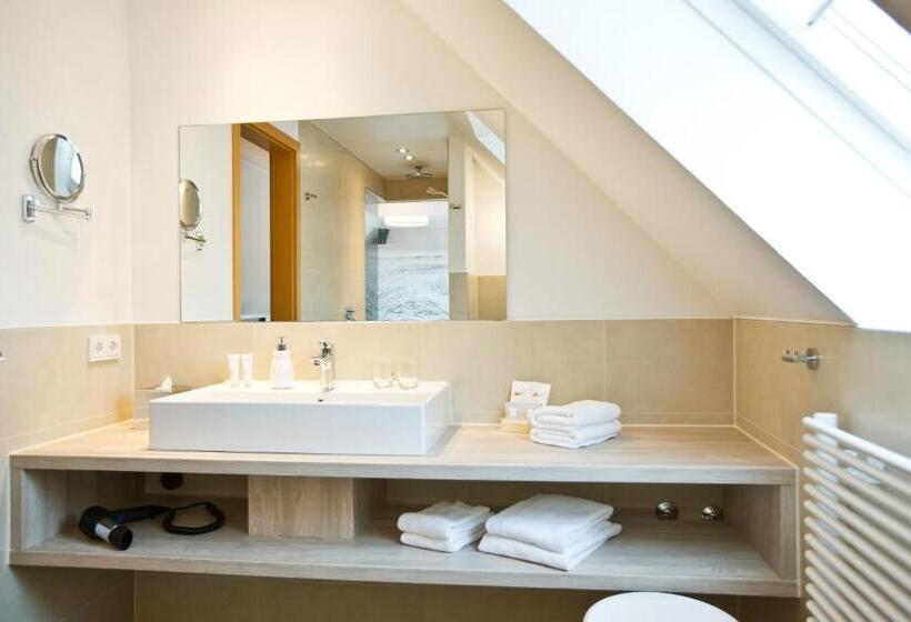 Полулюкс, Boutiquehotel Myn Utspann