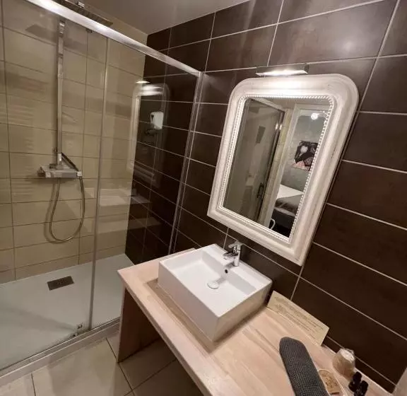 スタンダードルーム, La Glycine Hotel Et Spa