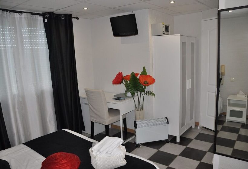 חדר קומפורט, Hôtel Les Mimosas