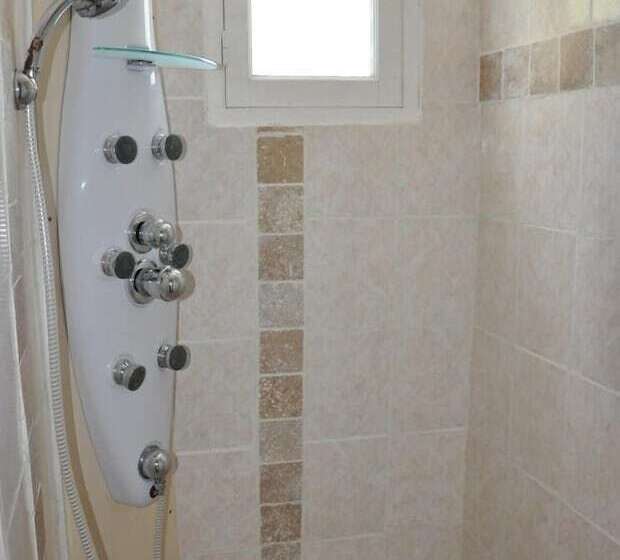 דירת חדר, Hôtel Les Mimosas