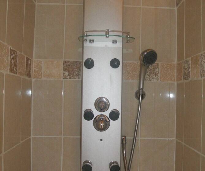 דירת חדר, Hôtel Les Mimosas