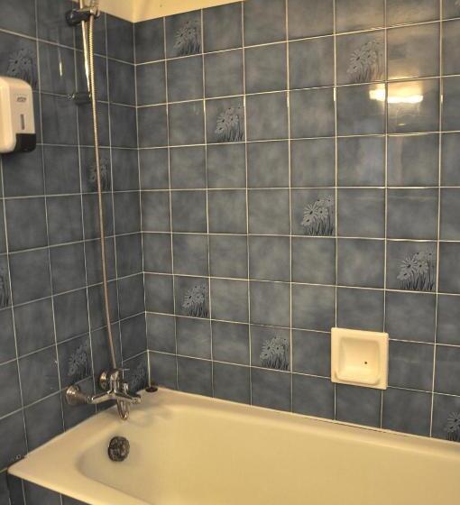 חדר סטנדרט, Hôtel Les Mimosas