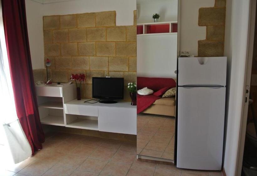 חדר סטודיו סטנדרד, Hôtel Les Mimosas