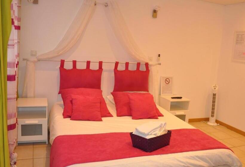 חדר קומפורט, Hôtel Les Mimosas