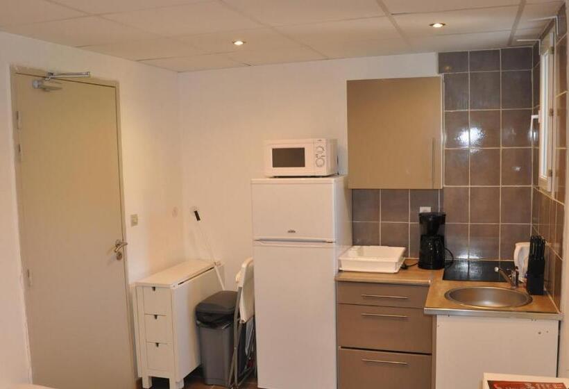 דירת חדר, Hôtel Les Mimosas