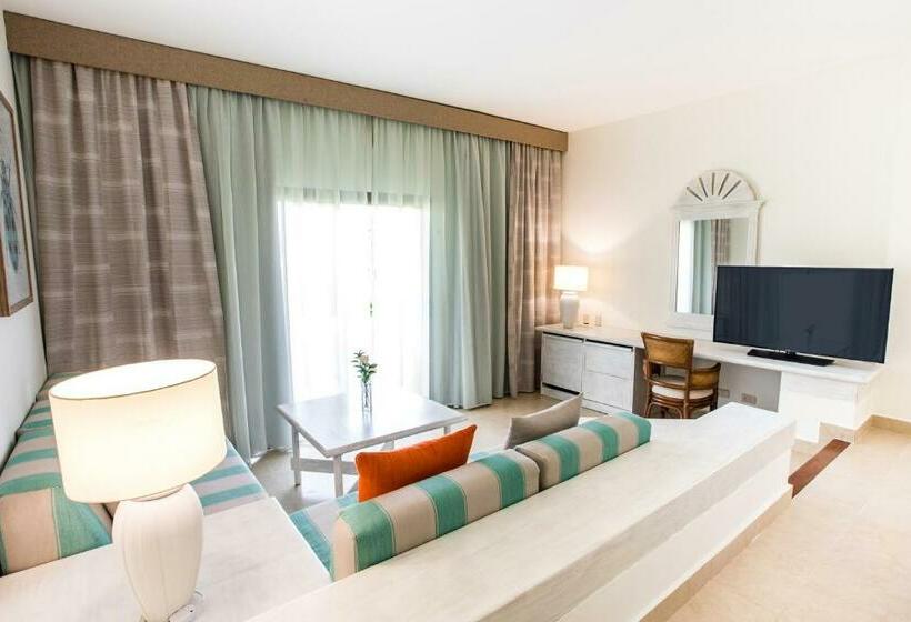 Полулюкс, Iberostar Selection Bavaro Suites