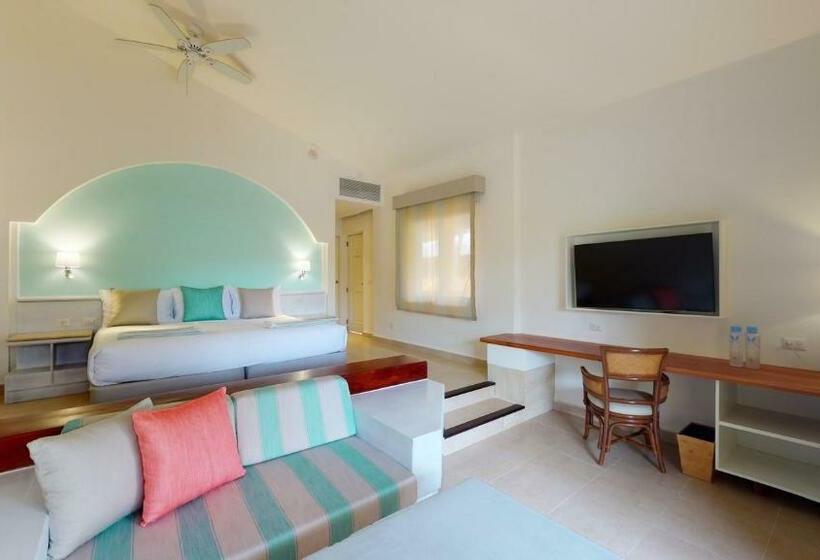 Полулюкс, Iberostar Selection Bavaro Suites
