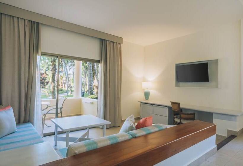 Полулюкс, Iberostar Selection Bavaro Suites