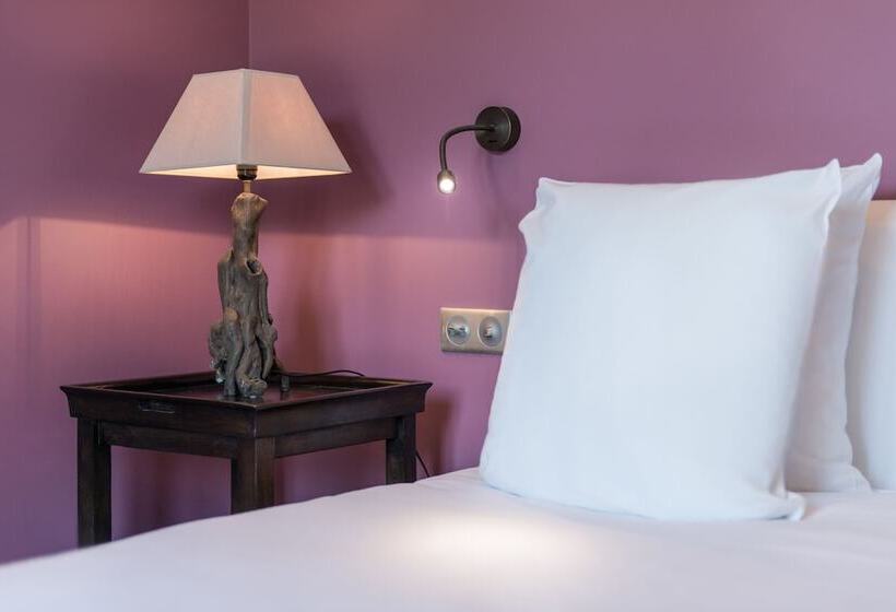 コンフォートルーム, Hostellerie De L écu De Bretagne