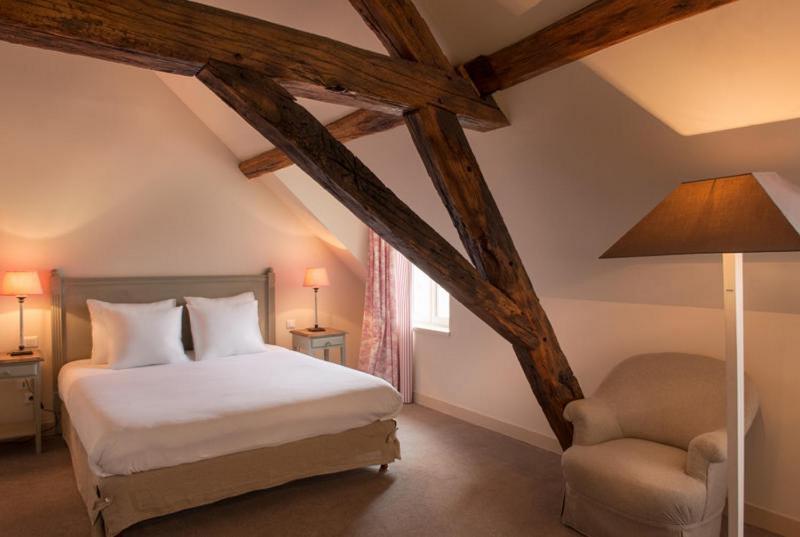 Номер Стандарт, Hostellerie De L écu De Bretagne