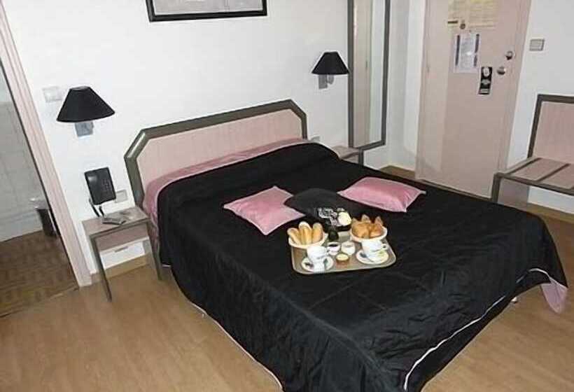 Номер Стандарт, Le Perigord