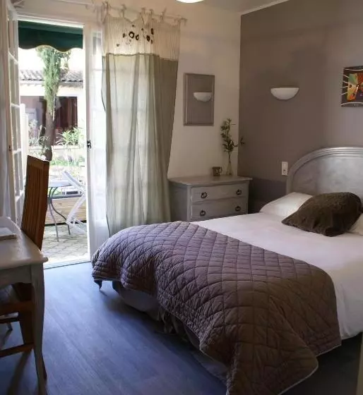 スーペリアールーム, Le Petit Manoir Logis