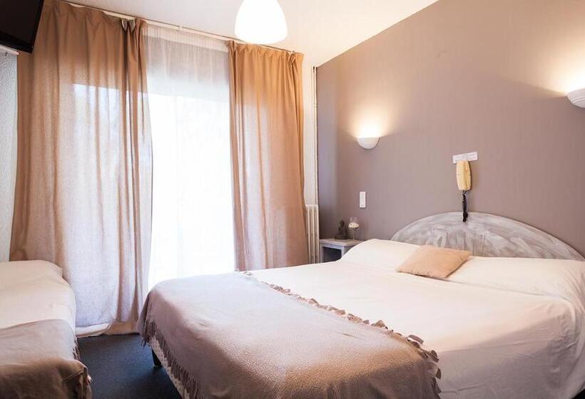 غرفة قياسية ثلاثية, Le Petit Manoir Logis