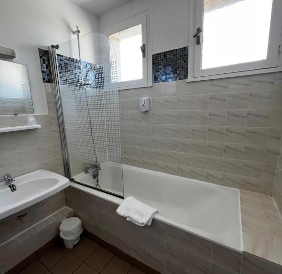 غرفة قياسية, Les Montois