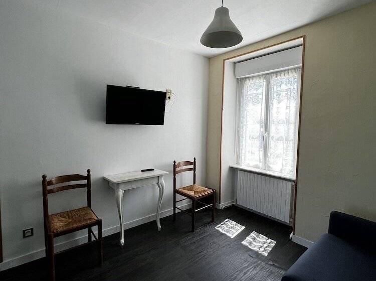 Семейный Номер, Les Montois