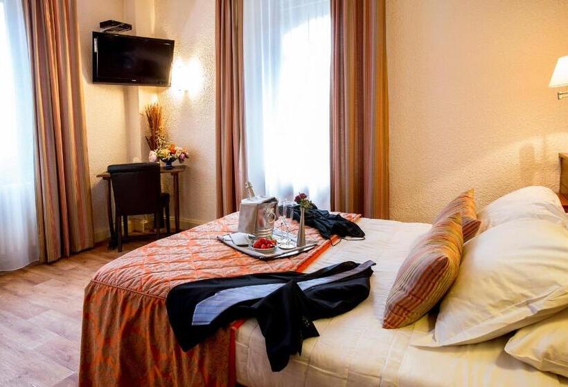 חדר סטנדרט, Logis Hôtel Restaurant La Tête Des Faux