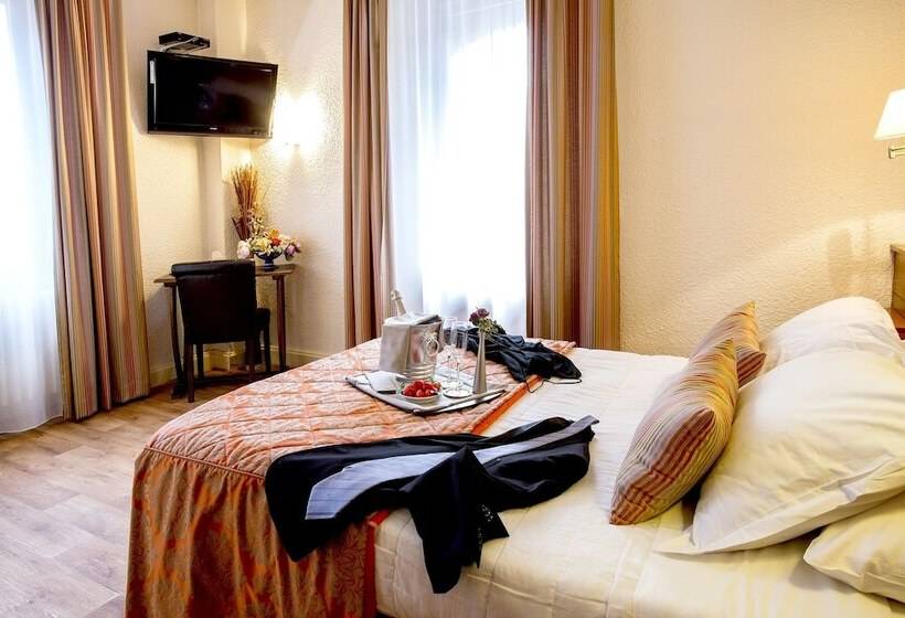 스탠다드 룸, Logis Hôtel Restaurant La Tête Des Faux