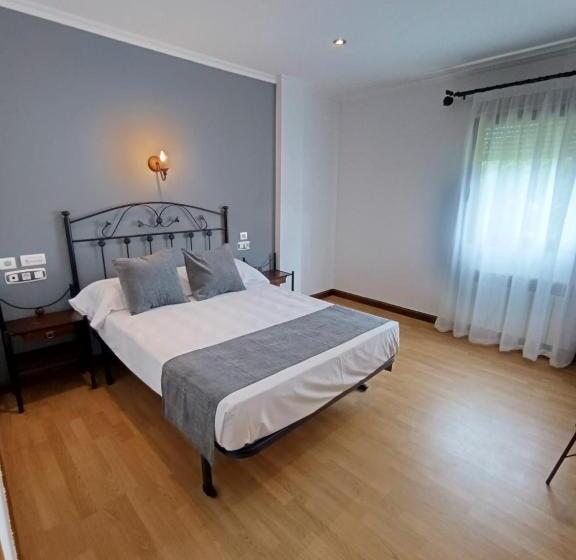 اتاق اکونومی, Puerto Calderon