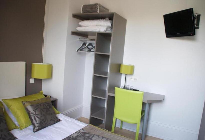 חדר סטנדרט, Restaurant Les Capucins