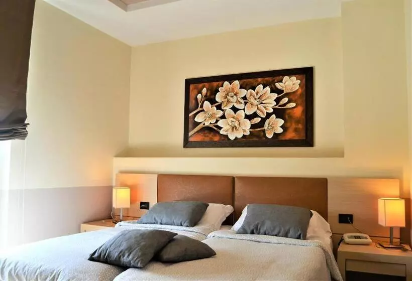 اتاق لوکس چهار تخته, Domus Park Hotel & Spa
