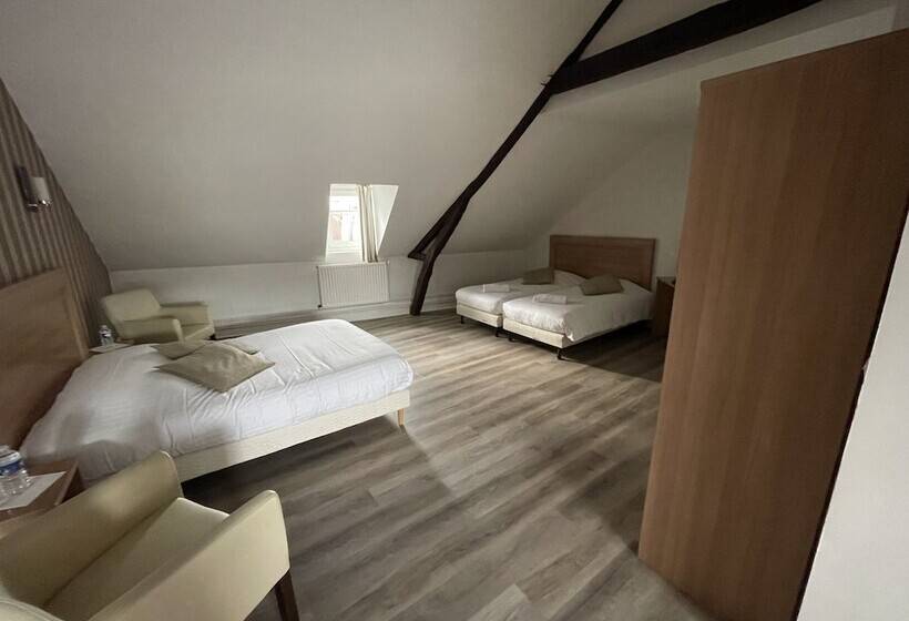 חדר סטנדרט לארבעה, Du Commerce