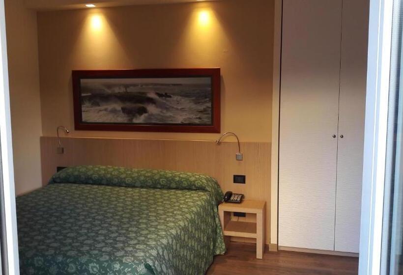 Номер Economy, Esperia