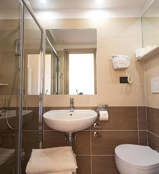 Номер Стандарт с Балконом, Esperia