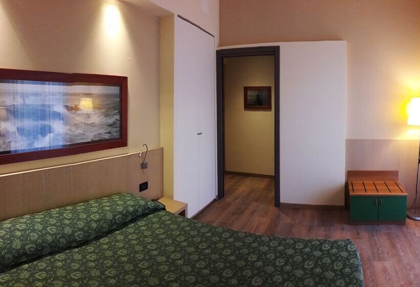 Номер Economy, Esperia