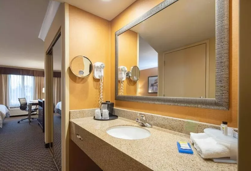 اتاق استاندارد, Holiday Inn Express Castro Valley