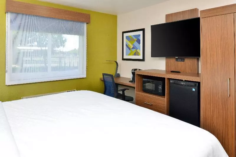 Standard-huone King-vuode, Holiday Inn Express Santa Rosa North, An Ihg