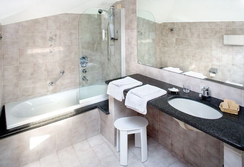 Номер Superior, Lamberti