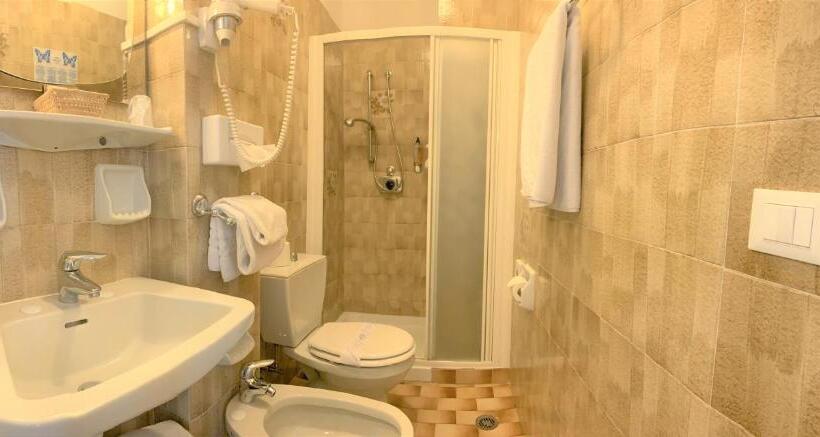 Номер Стандарт Индивидуальный, Lamberti