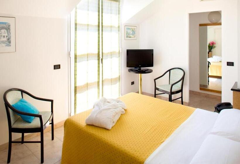 Номер Superior, Lamberti