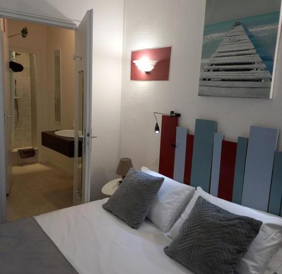 غرفة قياسية, Le Centre