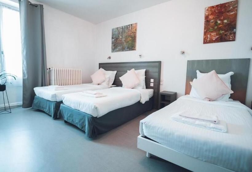 标准三人间, Logis Hôtel Restaurant Vuillot