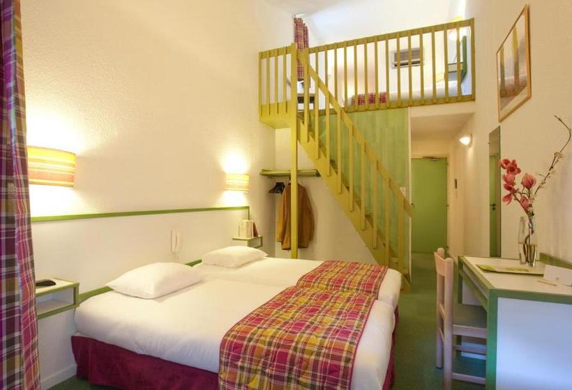 4인용 스탠다드 룸, Logis Hôtel Restaurant Les Cèdres