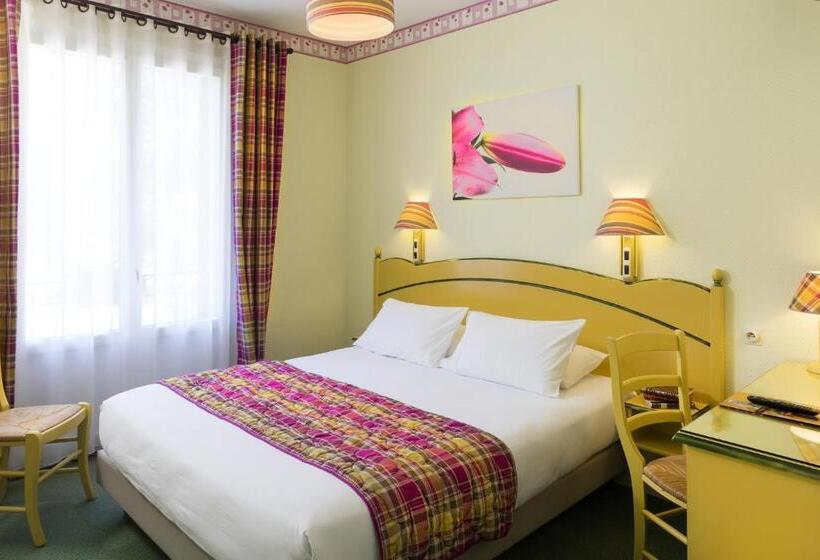 اتاق سوپریور, Logis Hôtel Restaurant Les Cèdres