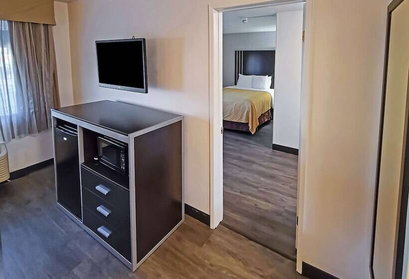 套房, Quality Inn Burbank Airport