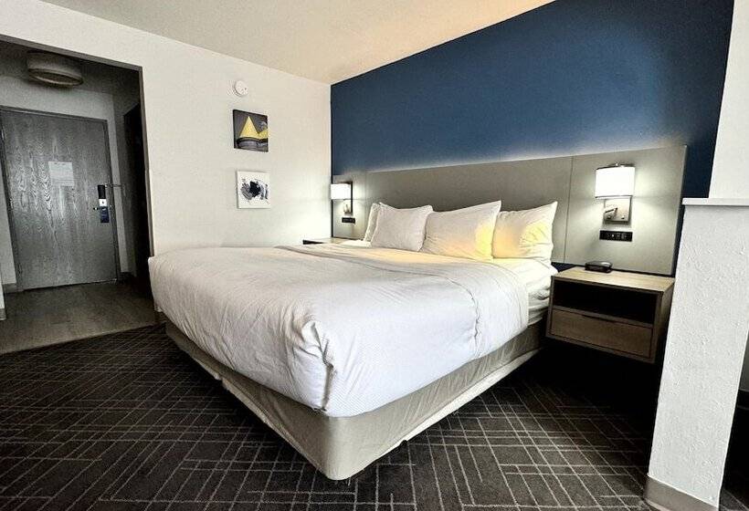 جناح, Comfort Suites Denver North   Westminster