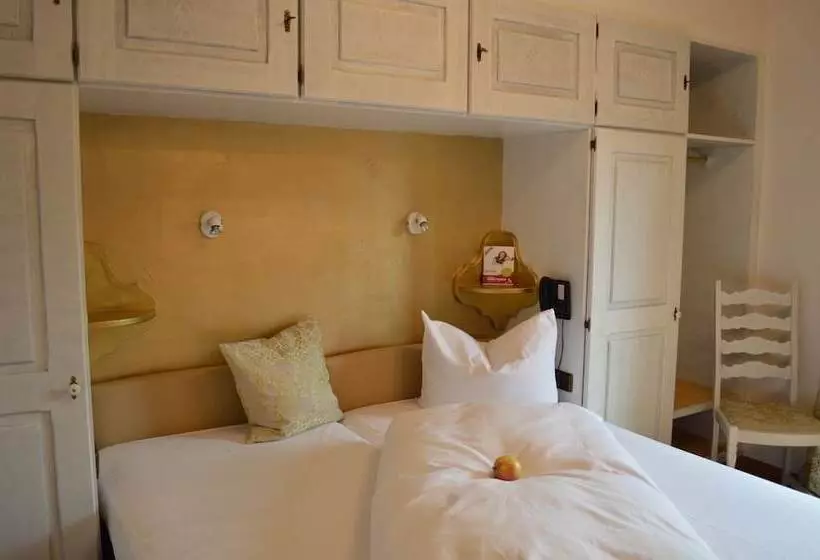 スタンダードルーム, Seehotel Gut Dürnhof