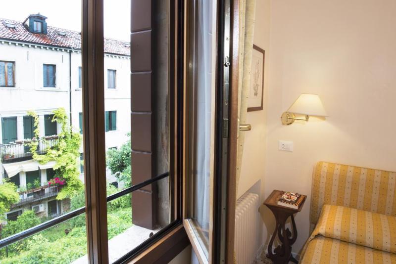 اتاق استاندارد, Agli Alboretti