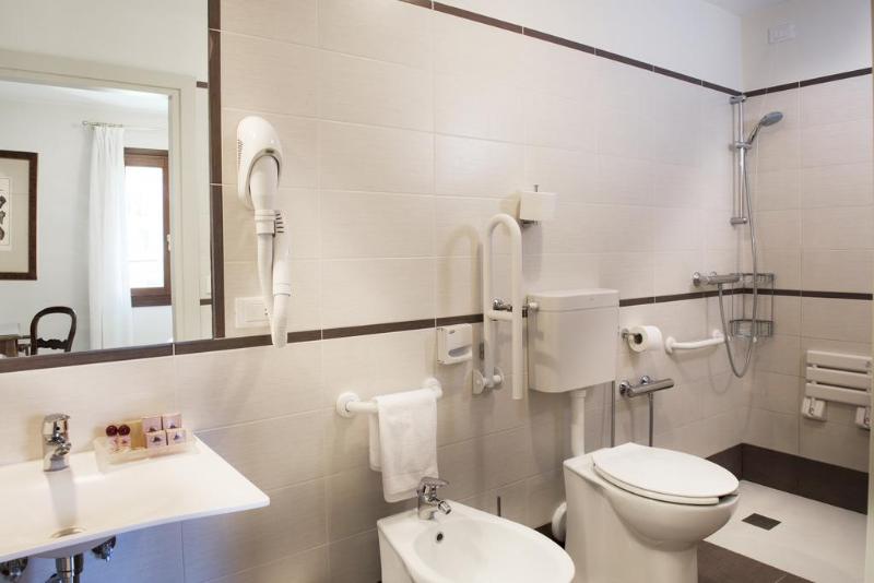 اتاق سوپریور, Agli Alboretti