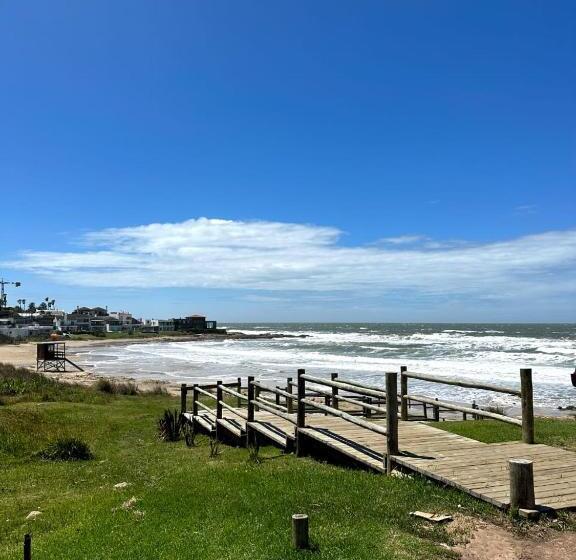 חדר סטנדרט לשלושה עם מרפסת, Bagu Villa De Mar