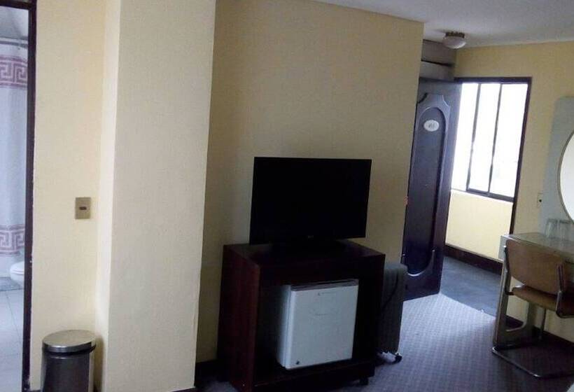 Номер Superior, Cantamar