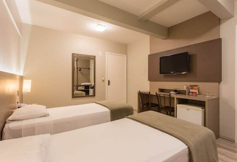 标准间, Farol Da Ilha