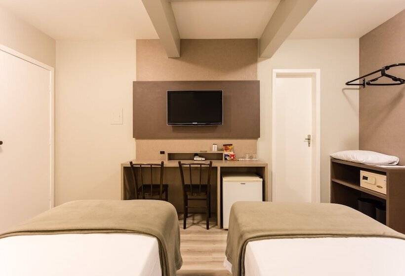 标准间, Farol Da Ilha