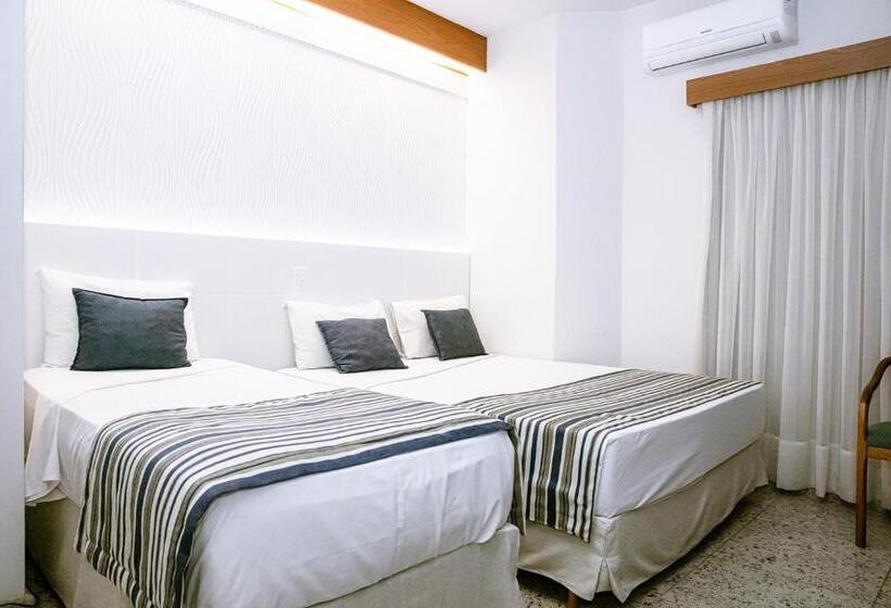 スーペリアトリプルルーム, Fênix Hotel Varginha