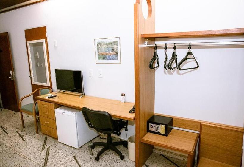اتاق استاندارد, Fênix Hotel Varginha