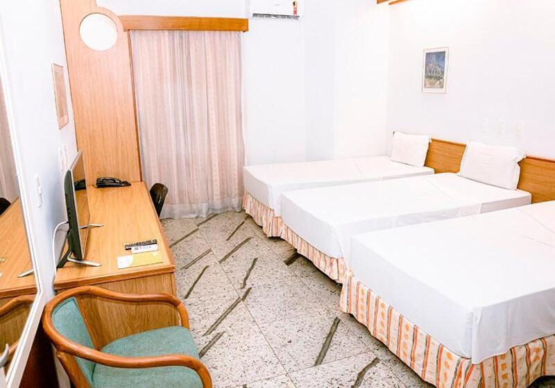 اتاق استاندارد سه نفره, Fênix Hotel Varginha