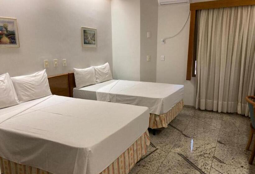 غرفة عائلية, Fênix Hotel Varginha